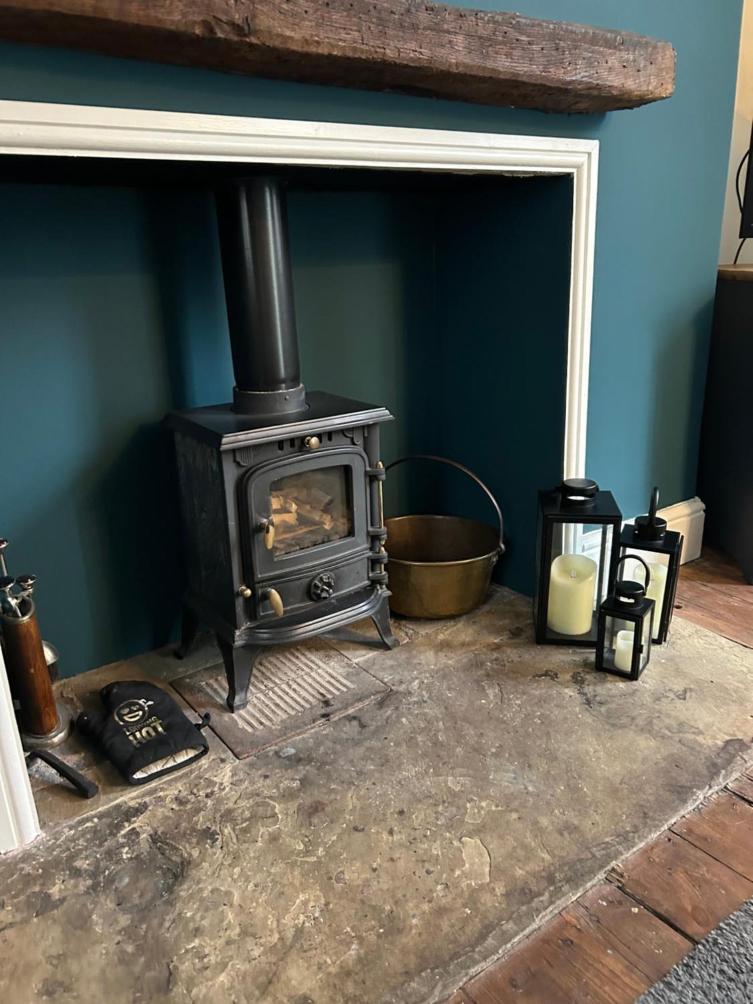 The Buxton Retreat A Luxurious 3-Storey Townhouse With Four Poster Bed And Double Jacuzzi Bath" Luaran gambar